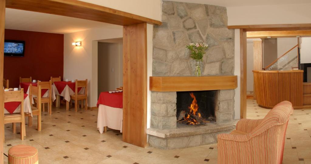 Hosteria Antu Kuyen San Carlos de Bariloche Bagian luar foto
