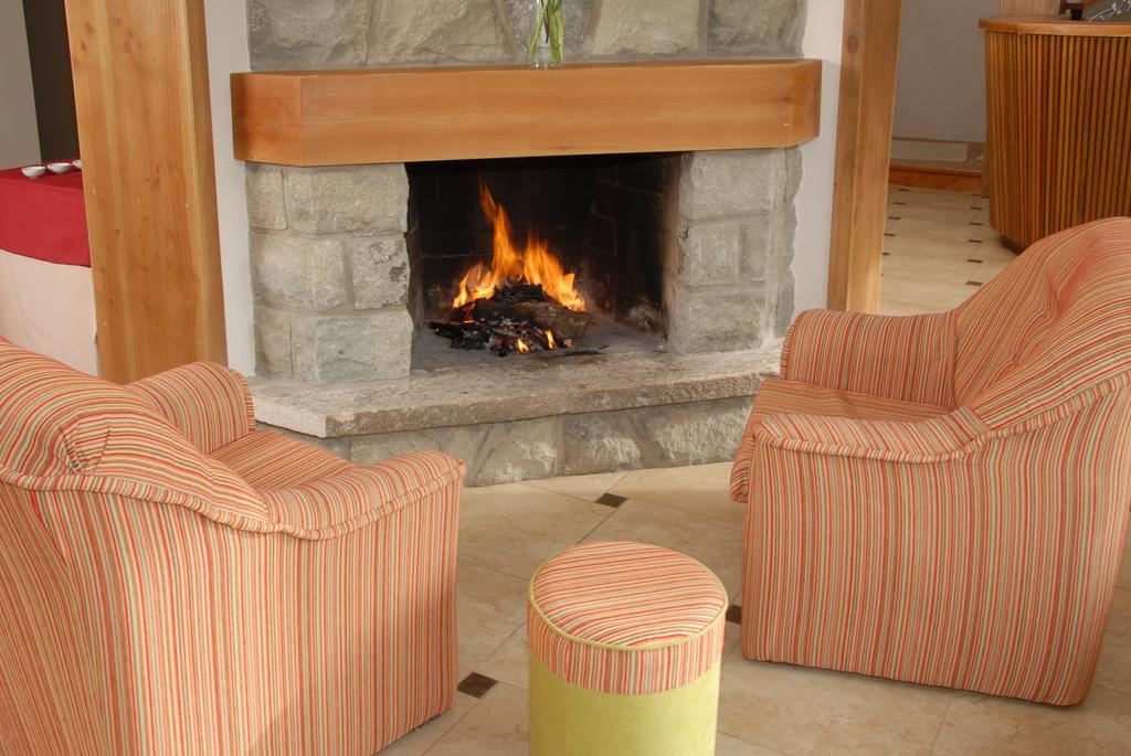 Hosteria Antu Kuyen San Carlos de Bariloche Bagian luar foto